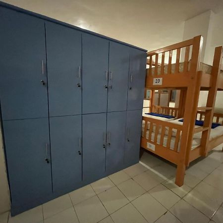 Oseania Hostel Сенгиги Екстериор снимка